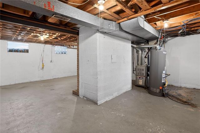 6212 E 95TH Terrace, Kansas City, MO 64134