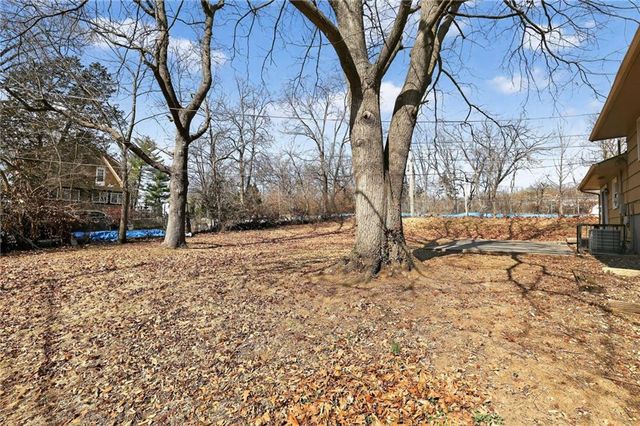 6212 E 95TH Terrace, Kansas City, MO 64134