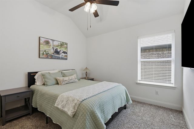 928 Tesslynn Avenue, Godley, TX 76044