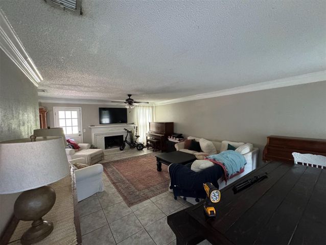 2328 Colleen Drive, Pearland, TX 77581