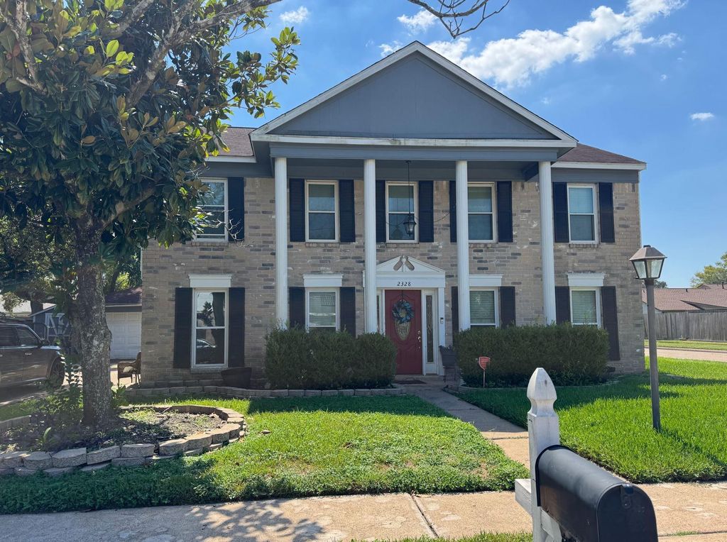 2328 Colleen Drive, Pearland, TX 77581