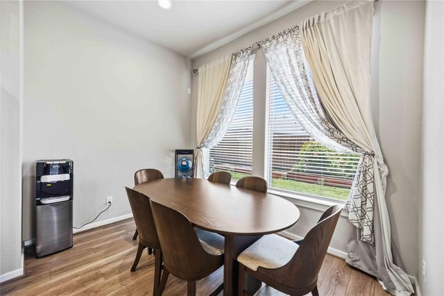 10757 Chinese Violet, Conroe, TX 77385