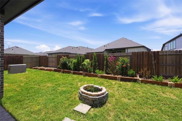 10757 Chinese Violet, Conroe, TX 77385
