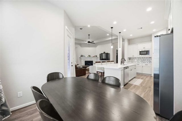10757 Chinese Violet, Conroe, TX 77385