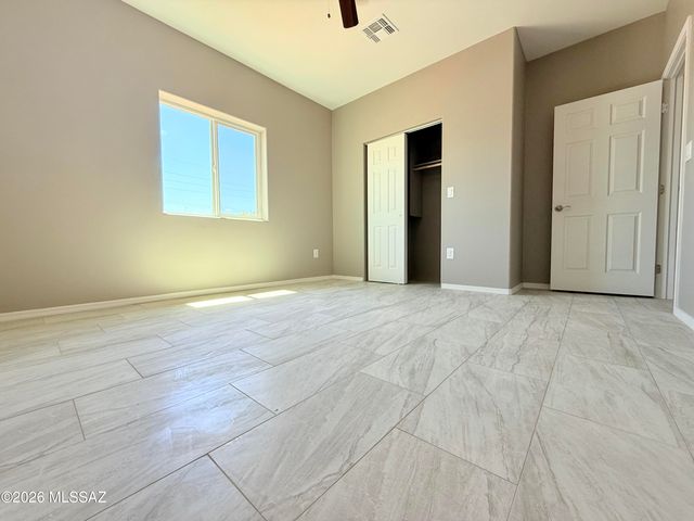 5625 E 29th Street, Tucson, AZ 85711