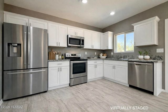 5625 E 29th Street, Tucson, AZ 85711