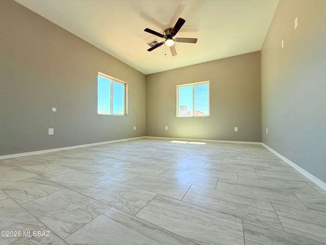 5625 E 29th Street, Tucson, AZ 85711