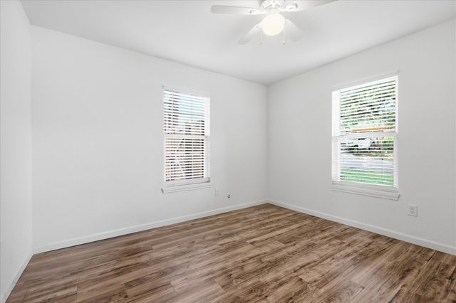 358 Birch Street, Lewisville, TX 75057