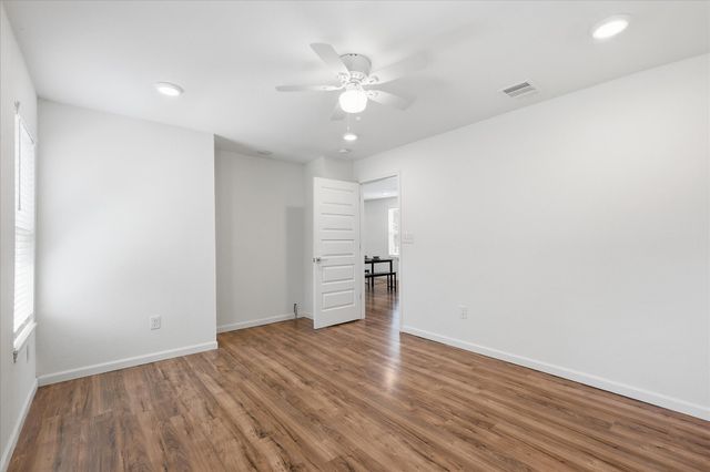 358 Birch Street, Lewisville, TX 75057