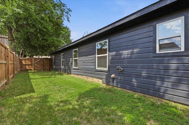 358 Birch Street, Lewisville, TX 75057