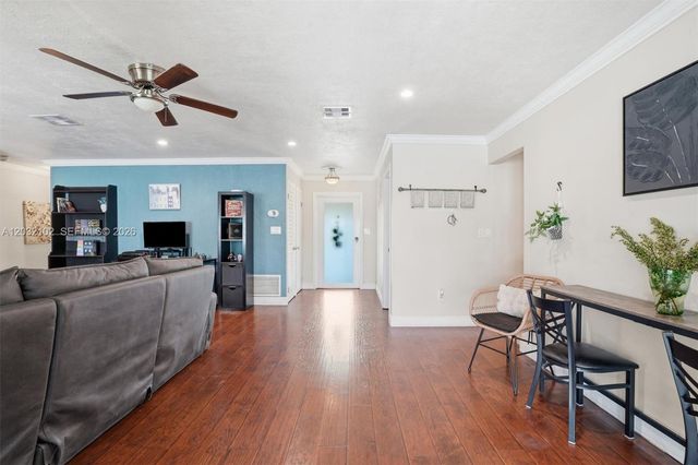 13391 SW 78th St, Miami, FL 33183