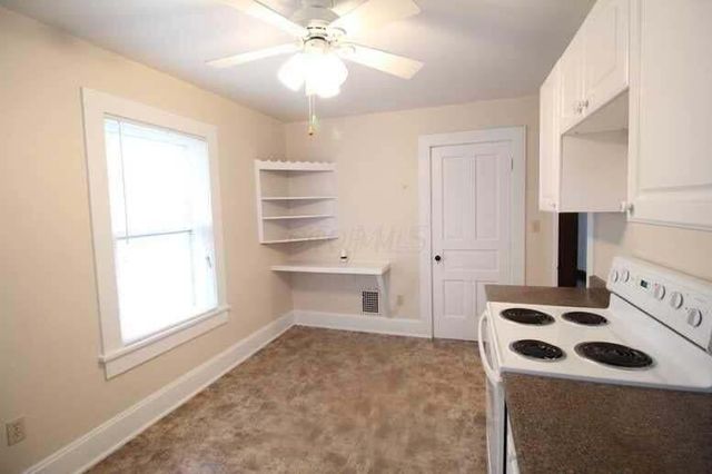 35 E Lincoln Avenue, London, OH 43140