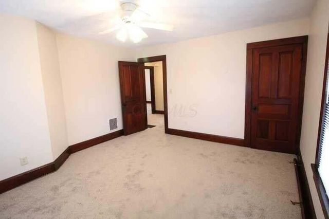 35 E Lincoln Avenue, London, OH 43140