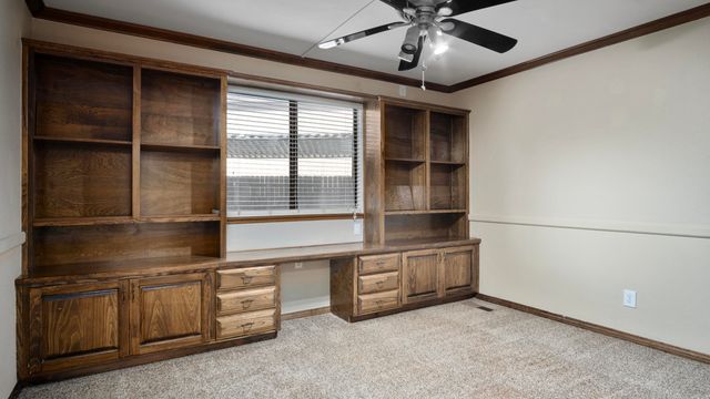 1350 N Lindale Place, Porterville, CA 93257