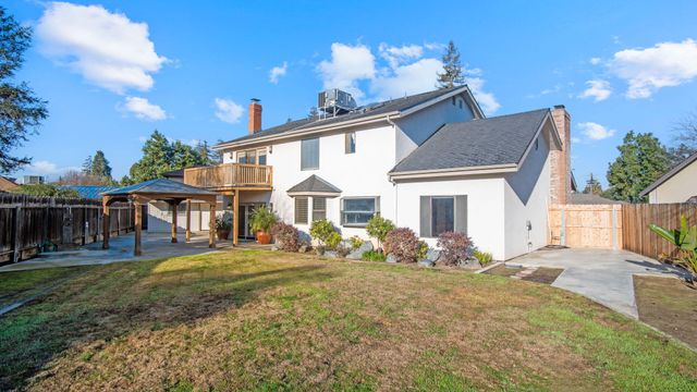 1350 N Lindale Place, Porterville, CA 93257