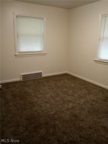 21771 Ball Avenue, Euclid, OH 44123