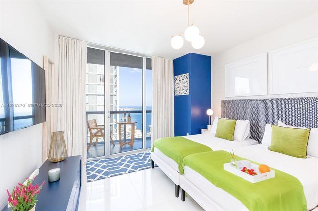 485 Brickell Ave 4702, Miami, FL 33131