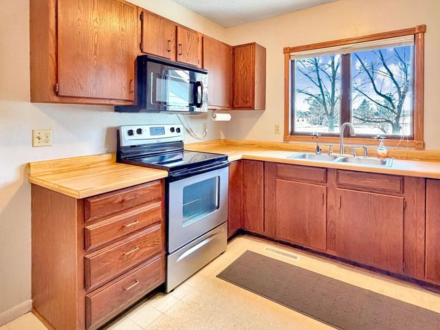 741 Main Street, Tracy, MN 56175