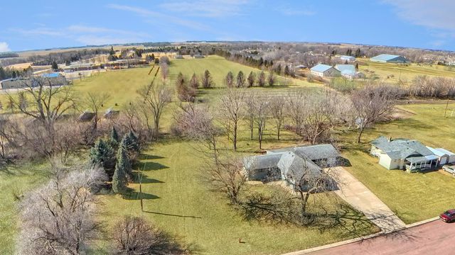 741 Main Street, Tracy, MN 56175