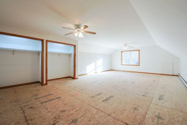 1380 North Brookfield Rd, Oakham, MA 01068