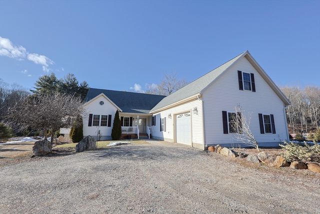 1380 North Brookfield Rd, Oakham, MA 01068