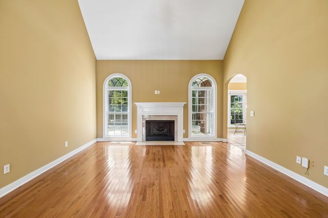 2006 Alycia Way, Pleasant View, TN 37146
