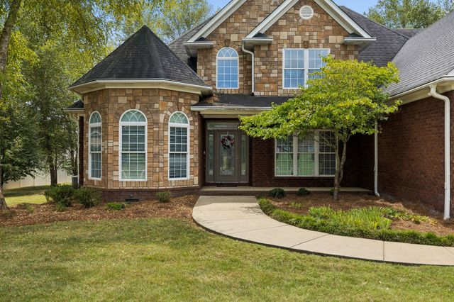 2006 Alycia Way, Pleasant View, TN 37146