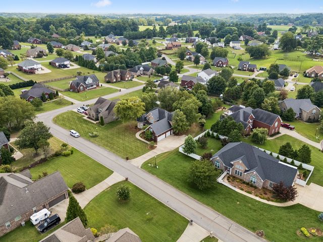 2006 Alycia Way, Pleasant View, TN 37146