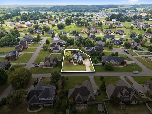 2006 Alycia Way, Pleasant View, TN 37146