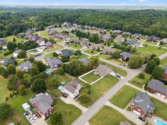2006 Alycia Way, Pleasant View, TN 37146