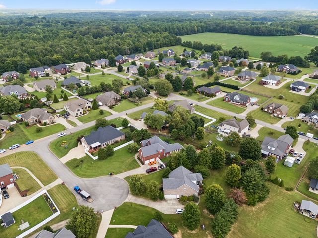 2006 Alycia Way, Pleasant View, TN 37146