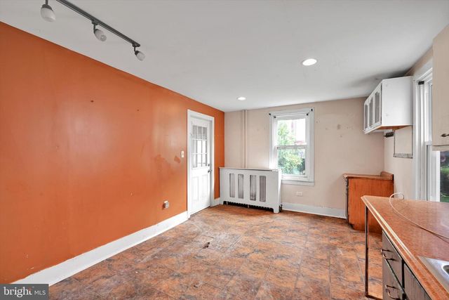 1006 WALNUT ST, Lebanon, PA 17042