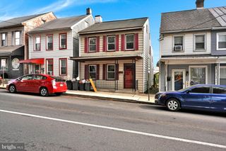 1006 WALNUT ST, Lebanon, PA 17042