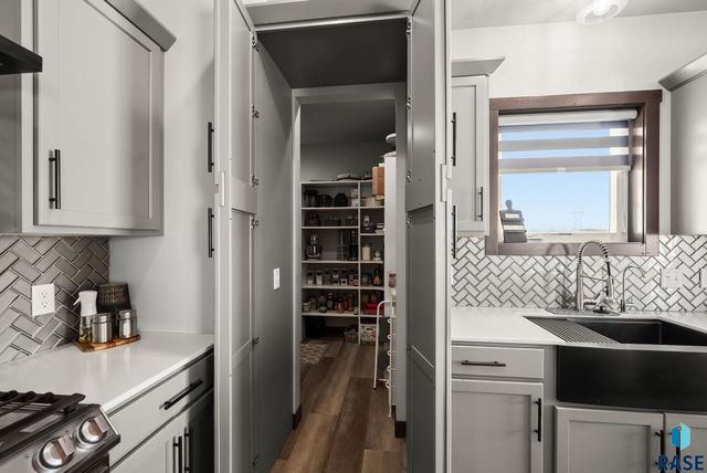 1625 W River Bend St Street, Brandon, SD 57005