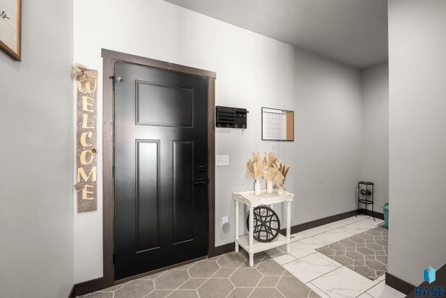 1625 W River Bend St Street, Brandon, SD 57005