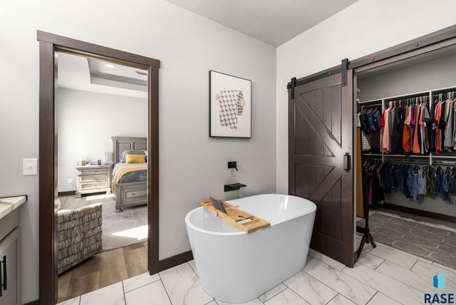 1625 W River Bend St Street, Brandon, SD 57005