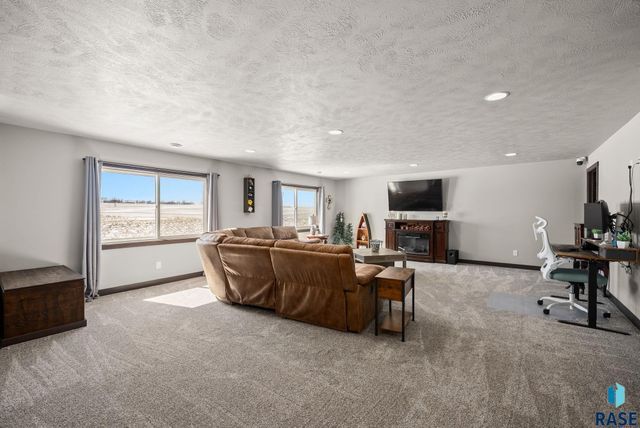 1625 W River Bend St Street, Brandon, SD 57005