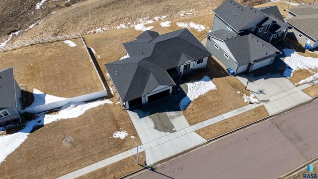 1625 W River Bend St Street, Brandon, SD 57005