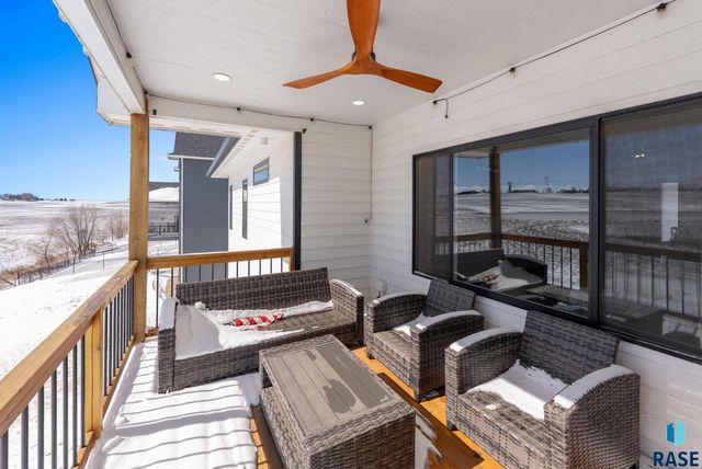 1625 W River Bend St Street, Brandon, SD 57005