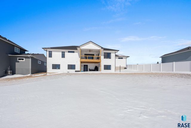 1625 W River Bend St Street, Brandon, SD 57005