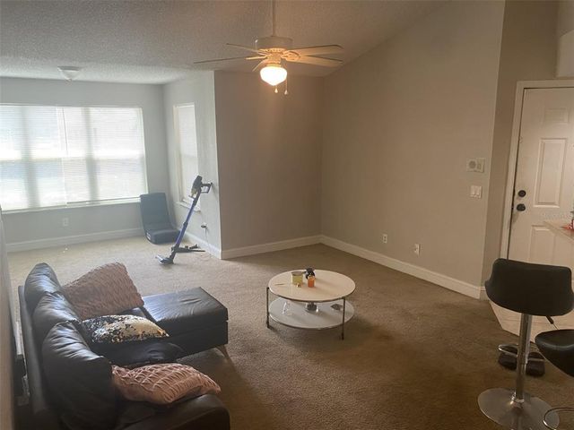 4540 COMMANDER DRIVE 2232, Orlando, FL 32822