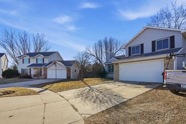 5235 Texas Circle, Ames, IA 50014