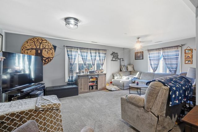 5235 Texas Circle, Ames, IA 50014