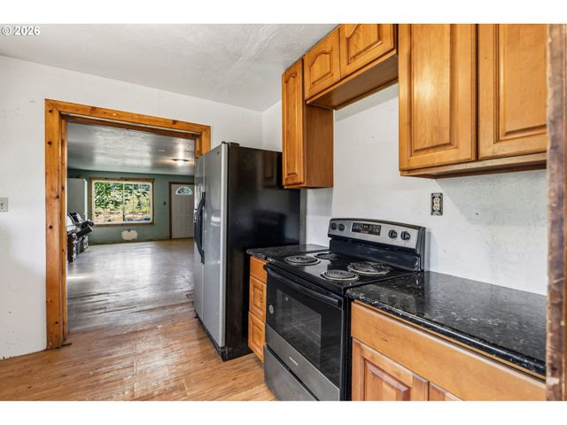 21542 HIGHWAY 126, Noti, OR 97461