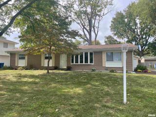 25 ROYAL Road, Springfield, IL 62702