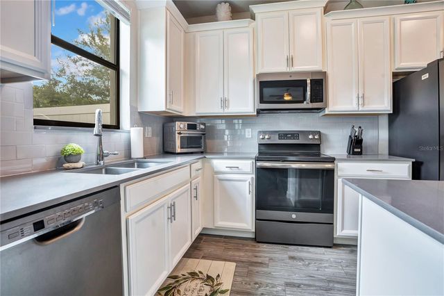 1251 ROYAL ST GEORGE BOTTOM, Davenport, FL 33896