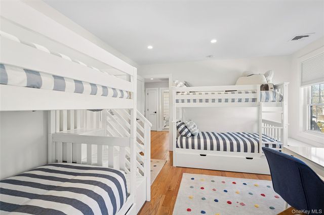 55 Squires Avenue, East Quogue, NY 11942