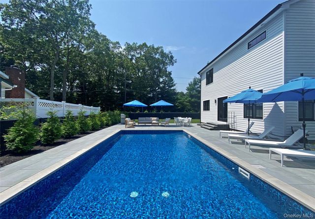 55 Squires Avenue, East Quogue, NY 11942