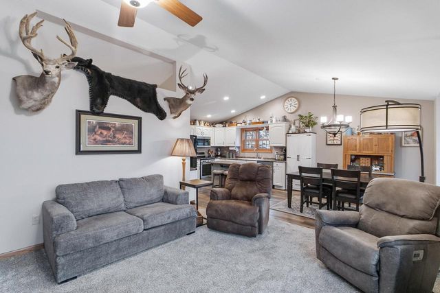 514 Montesian Court, Monticello, WI 53570
