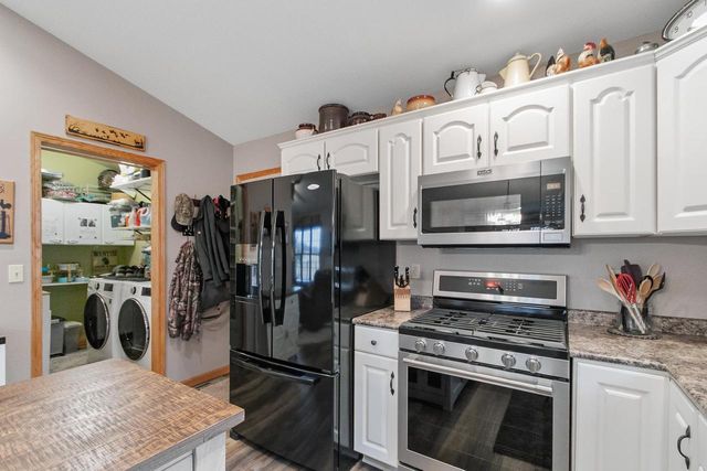 514 Montesian Court, Monticello, WI 53570